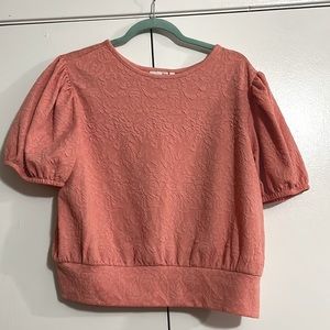 X Large Corral Open Back Sweater Tee Top fits like a large